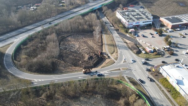 Luftbild 1 - Neubau eines Kreisverkehrs und eines Rechtsabbiegers an der B202 
