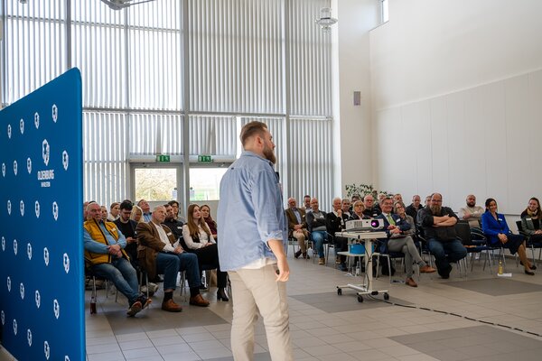 3. Wirtschaftsforum Stadt Oldenburg in Holstein & IHK zu L&uuml;beck_Vortrag Alexander Karnebogen