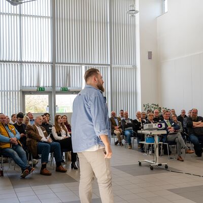 3. Wirtschaftsforum Stadt Oldenburg in Holstein & IHK zu L&uuml;beck_Vortrag Alexander Karnebogen