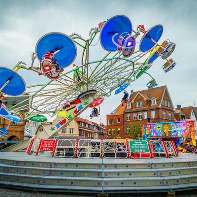 Jahrmarkt_Fahrgesch&auml;ft Twister